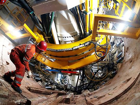 地鐵2號線首臺盾構機始發(fā)